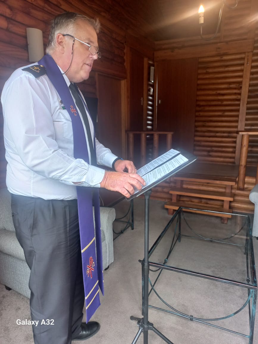 Wedding ceremony by Dr. Gerrit Rademeyer in Colchester